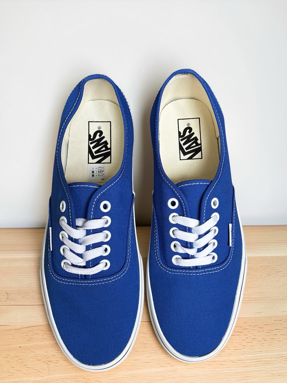 Vans Authentic Canvas Sneaker Size 9 Men - Royal Blue Brand New - Picture 12 of 12